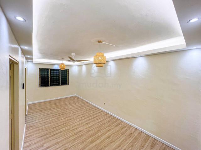 Apartment Idaman 1
