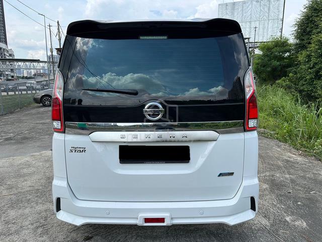 Nissan SERENA HYBRID PREMIUM HIGHWAY STAR F/SER FW - 4