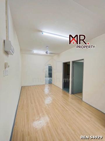 GOOD CONDITION @ Single Storey Terrace House Taman Ria Jaya FOR RENT 1