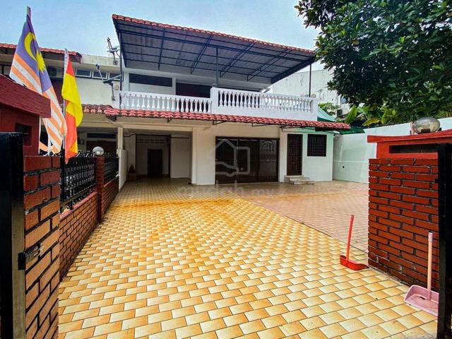 End Lot Facing Open Double Storey Jalan Cecawi Seksyen 6 Shah Alam 1