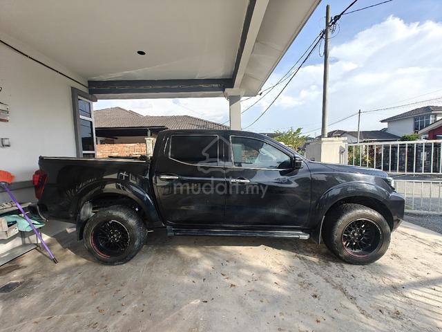 2022 Nissan NAVARA V 2.5L (A) - 4