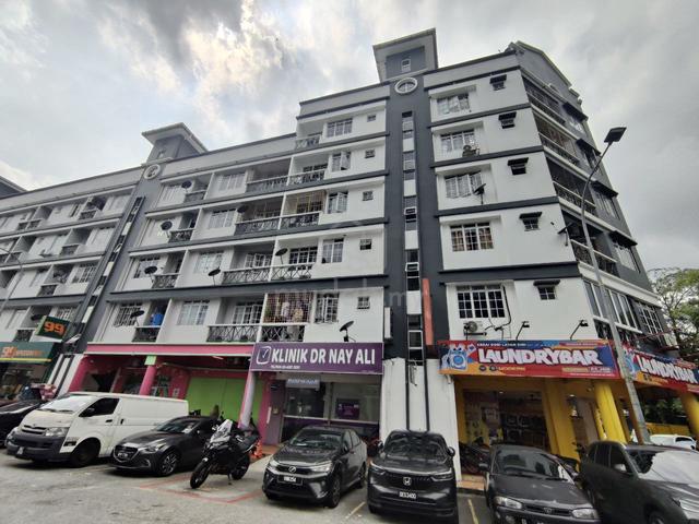 Hata Square Apartment 1