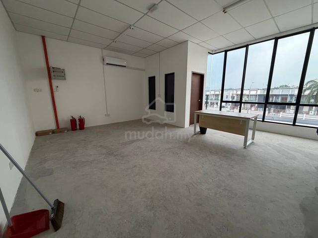 Mount Austin / Eco Palladium/ Austin Crest/ Shoplot/ 2nd Floor 1