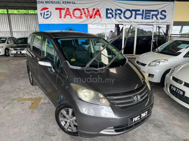 2010 Honda FREED 1.5 E (A) - 1