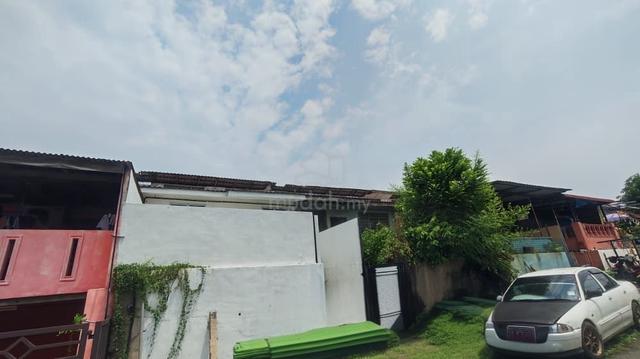 Teres setingkat taman dato rashid fully renovated 1