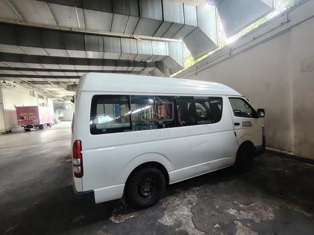 2013 Toyota HIACE 2.5 KDH202R FACELIFT (M) - 2