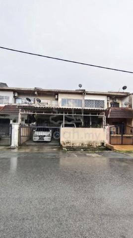 RENOVATED Double Storey Terrace House Taman Sri Jelok Kajang 1