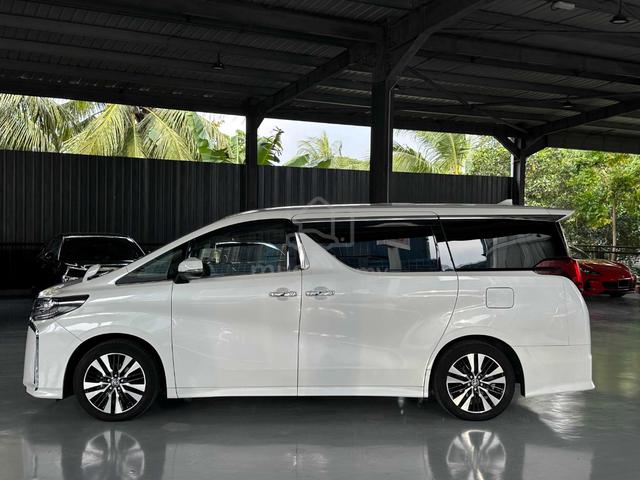 2021 Toyota ALPHARD 2.5 SC (A) Full Leather 38K KM - 3