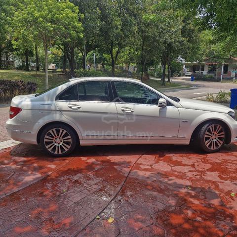 2011 Mercedes Benz C-CLASS 1.8 200 AMG LINE (CBU) - 3