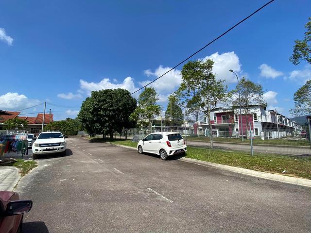Teres Setingkat Bandar Seri Impian Kluang Untuk Dijual 3