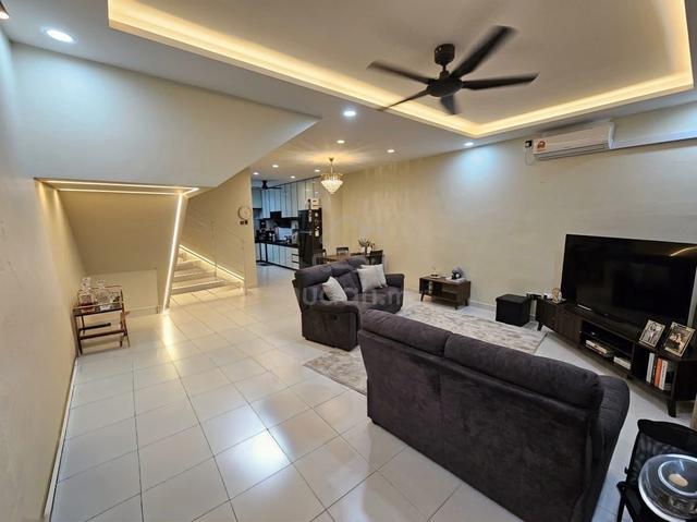 2-Storey Terrace House / Taman Pulai Mutiara / Kangkar Pulai / 1
