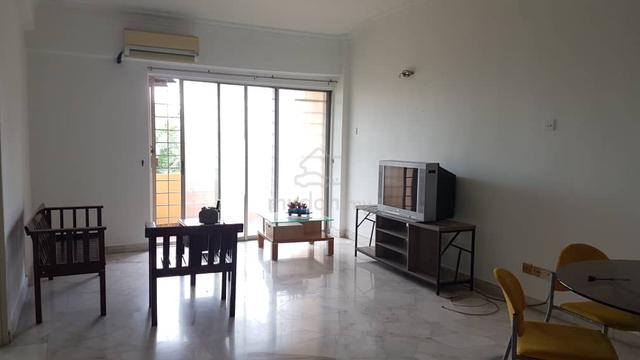 La Villas Condominium 1