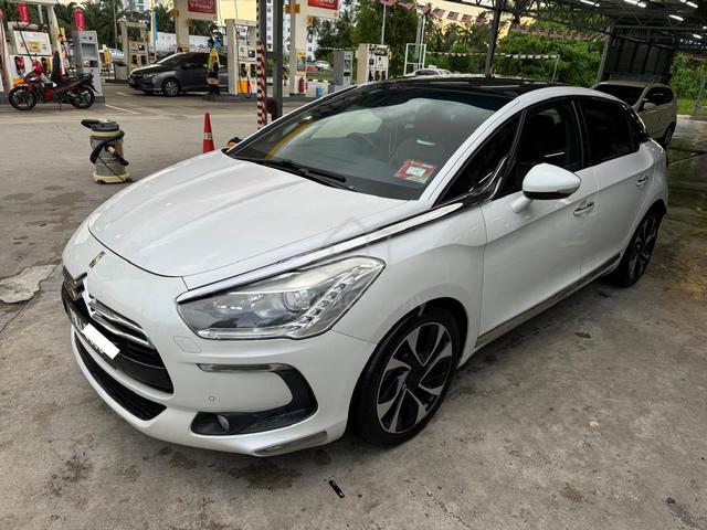 2015 Citroen DS5 1.6 (A) - 1