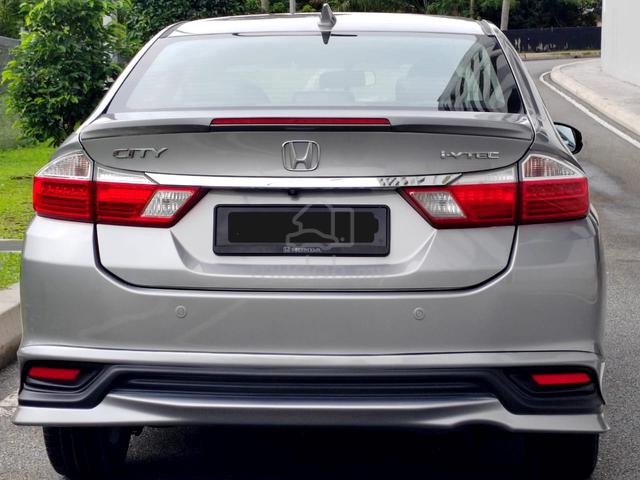 Leather/Paddle/Camera/Keyless/20 Honda CITY 1.5 V - 4