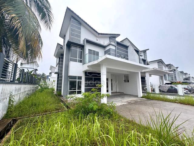 Greenhill Residence GATED GUARDED Semi D Seksyen U10 Shah Alam 1