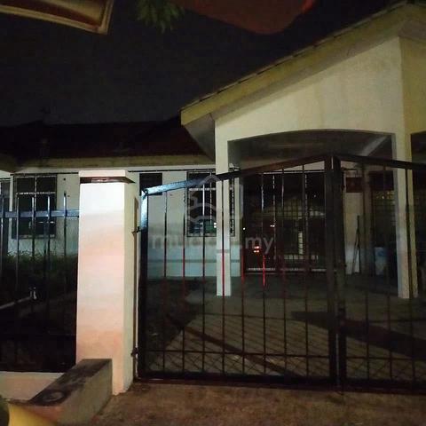 Rumah MURAH Teres Setingkat Taman Politeknik Port Dickson, N9 1
