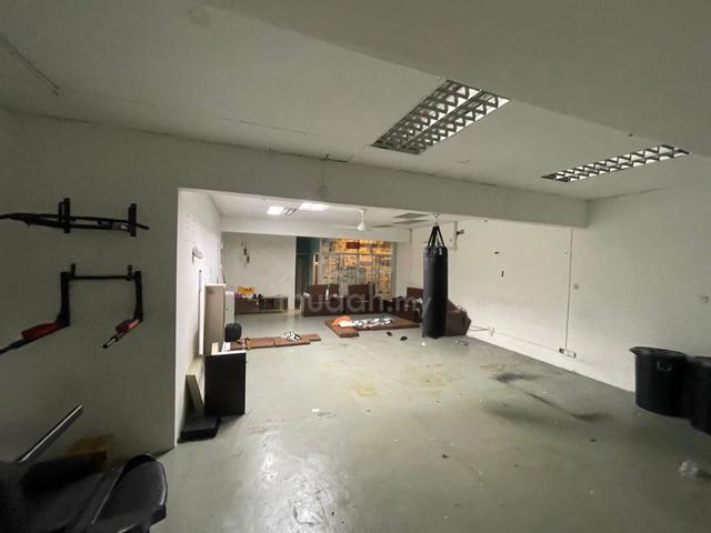 Kelana Jaya SS6 First Floor Shop Lot 1600sf Near Paradigm Mall To Let 1