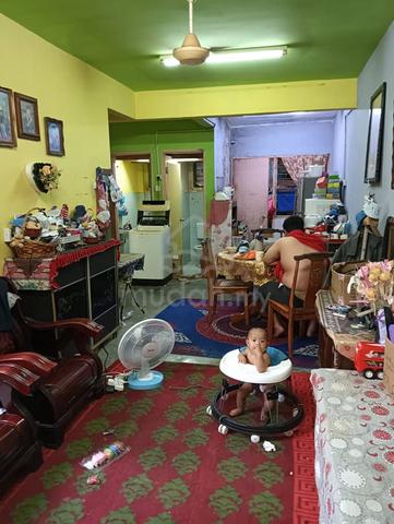 Taman sri lalang flat 1