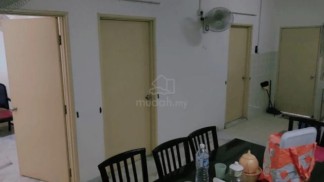 Kuala Selangor,single storey terrace for sale 4 bedroom,FREEHOLD! 3