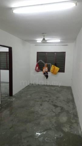 Flora Damansara 1