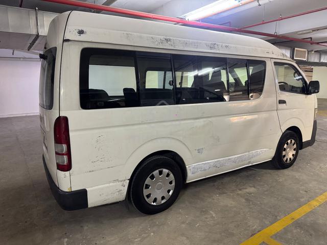 2010 Toyota HIACE 2.7 TRH203R-EDMDK (M) - 3