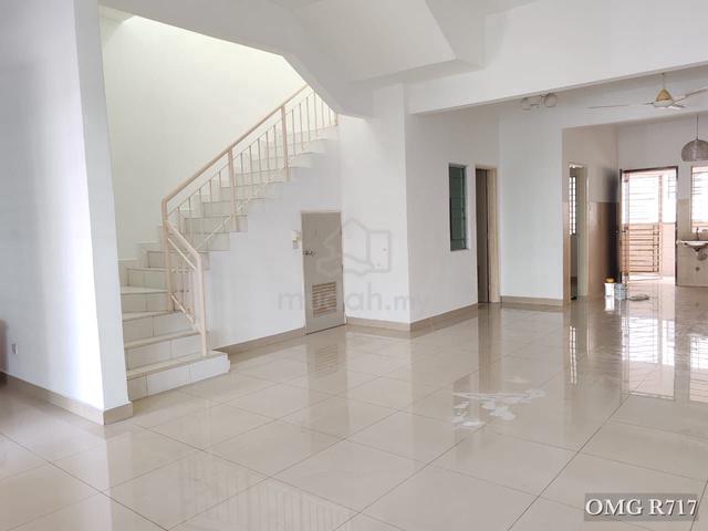 20x70 2Sty Walking Distance to ShopLot Setia Indah 12 Setia Alam 1