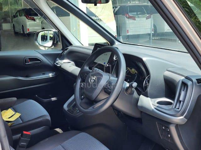 Toyota NOAH X 2.0 2023 - 5
