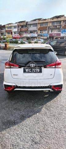 2021 Toyota YARIS 1.5 E (A) - 4
