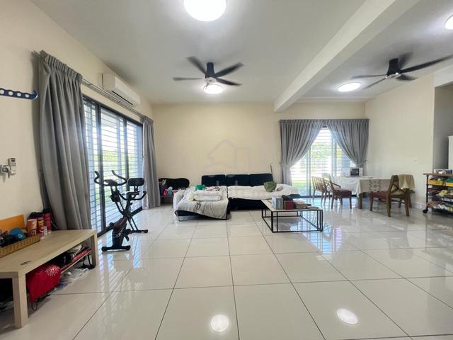 For Sale Mount Austin @ Glenmarie 1