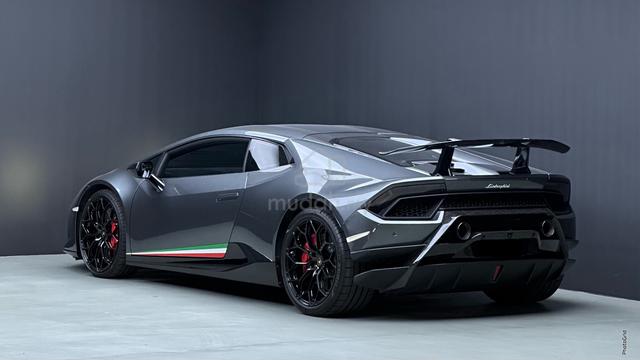 6K Miles 2019 Lamborghini HURACAN 5.2 Performante - 4