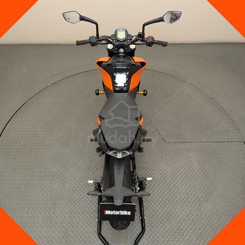 Carousel Image
