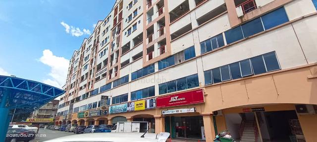 Plaza serdang raya,seri kembangan,kl 1