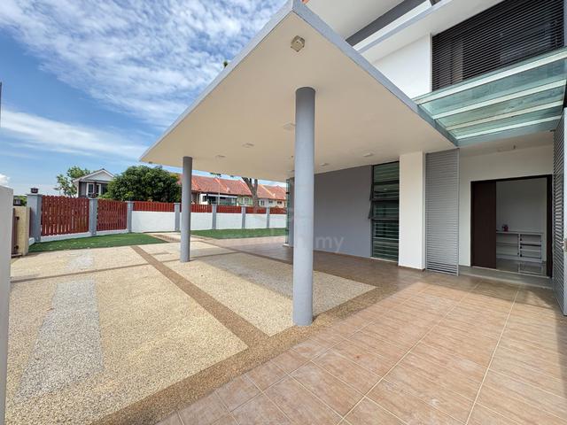 Semi Detached House at Garden Villa, Seksyen 7 Shah Alam For Sale 1