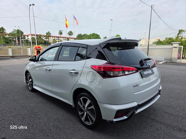 2022 Toyota YARIS 1.5 G MY19 FACELIFT (A) - 4