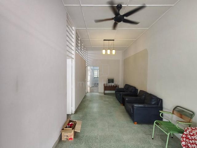 Rumah Setingkat Tmn Lam Sun 1
