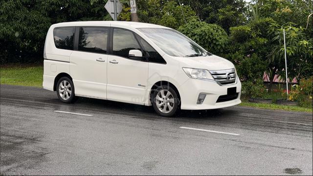 2013 Nissan SERENA 2.0 S-HYBRID HIGHWAY STAR - 1