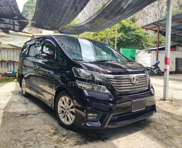 Toyota Vellfire 3.5 V6 - 2