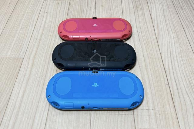 Sony PS Vita PCH-1000 Consoles 3-Pack Tested - photo 3 of 4