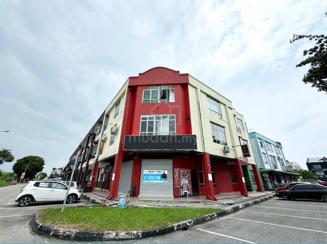 3-Storey Corner Shoplot for Rent @ Pusat Perdagangan Pontian, Tambak 1
