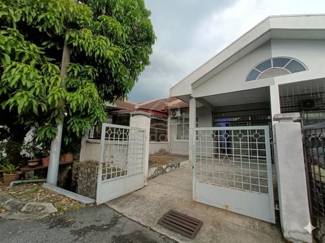 LOKASI HOT Rumah Teres Setingkat Taman Semarak 2, Nilai 1