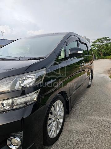 Toyota Vellfire 2013/16 7 seater 2.4cc - 4
