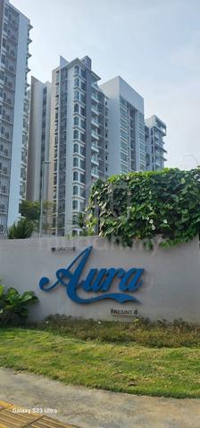 Aura Residence 1