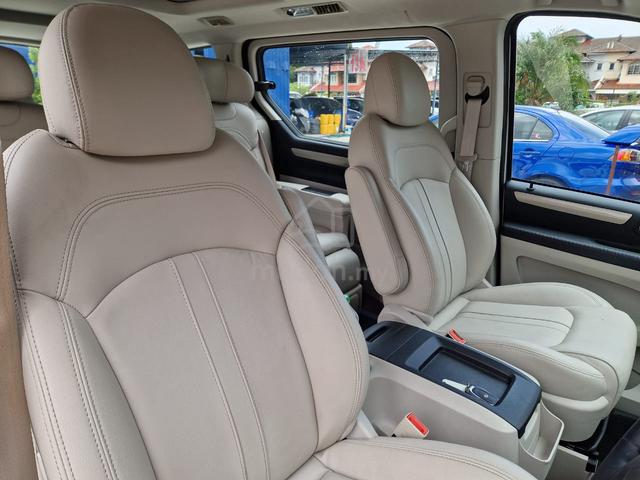 2022 Maxus G10 SE 2.0L (A) PILOT SEATS SIDE STEPS - 5