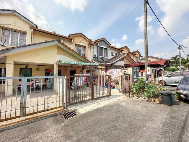 Bangi - Bandar Bukit Mahkota - 2 Storey Terrace 1