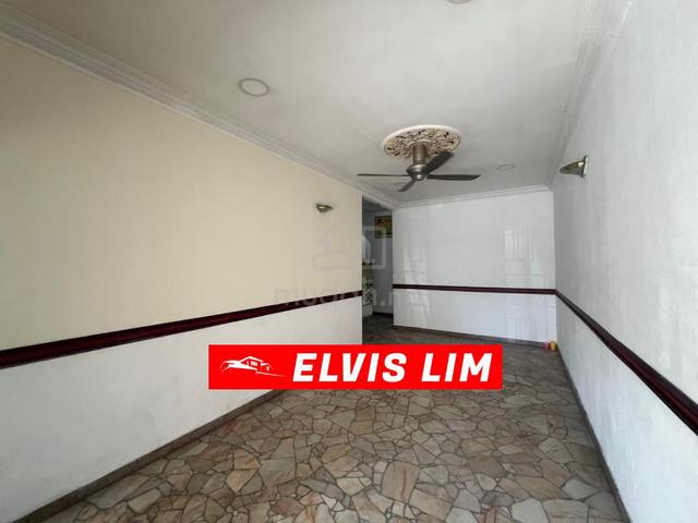 Foreigners are welcome Single Storey Terrace House 1453sqft Batu Maung 1