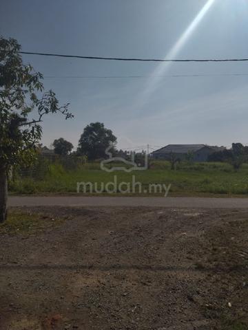 tanah lot utk dijual keluasan 3,600 kp 1