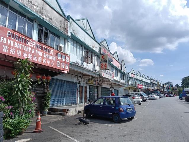 Senai Double storey shoplot for rent 1