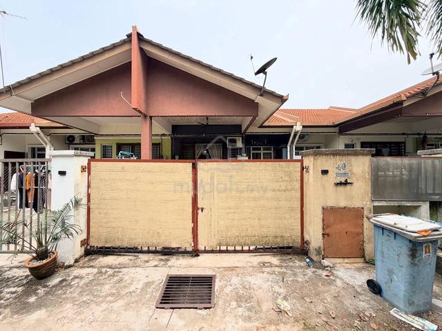 Single Storey Intermediate Terrace Taman Dato Hormat 1