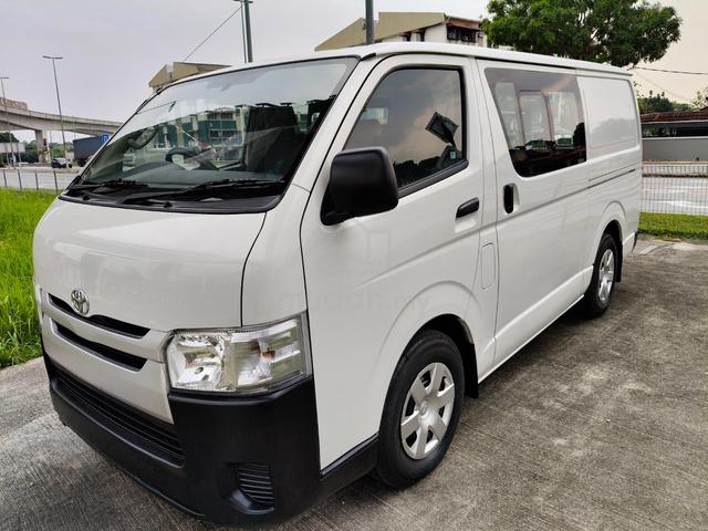 2017 Toyota HIACE 2.5 (M) Semi Panel Van - 3