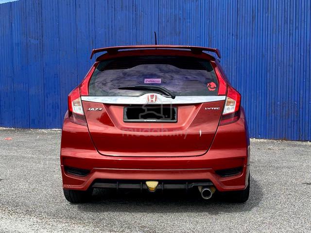 2021 Honda JAZZ 1.5 V 1.5L (A) F.S.R LOAN 9YRS - 5
